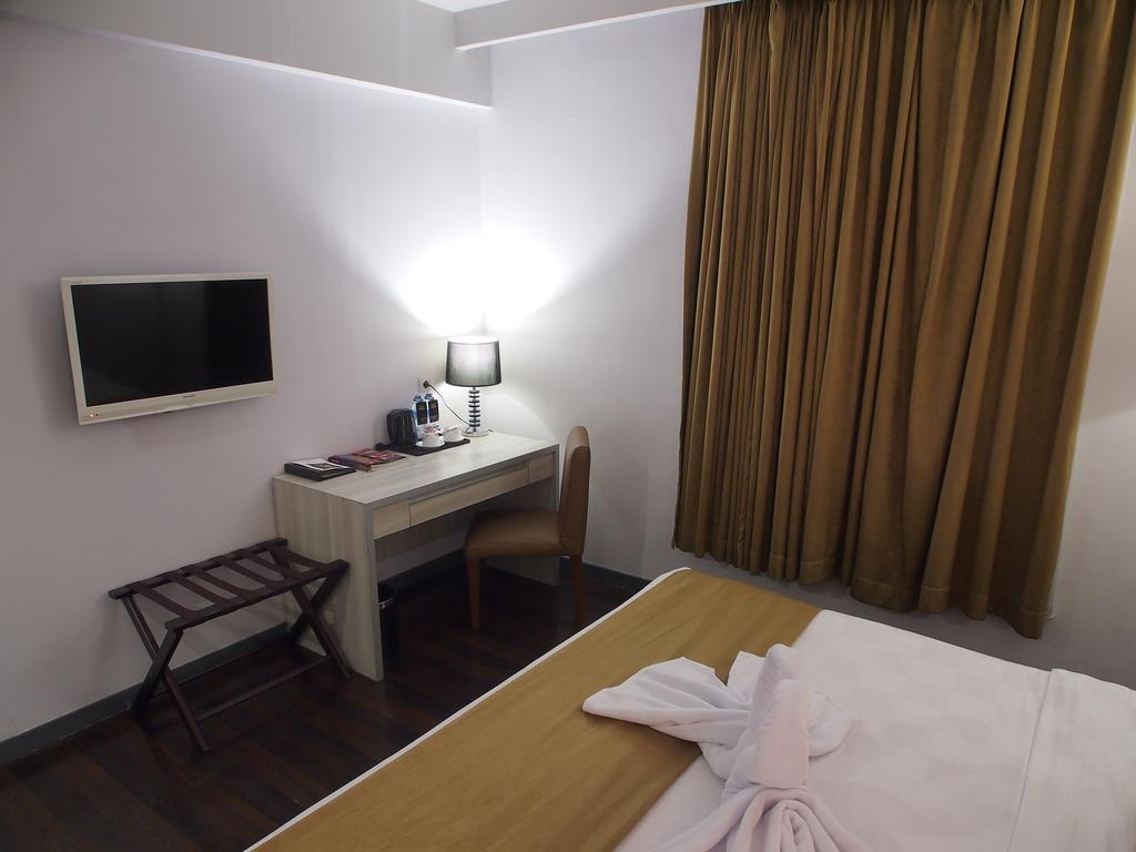 Maven Fatmawati Hotel Jakarta Kültér fotó