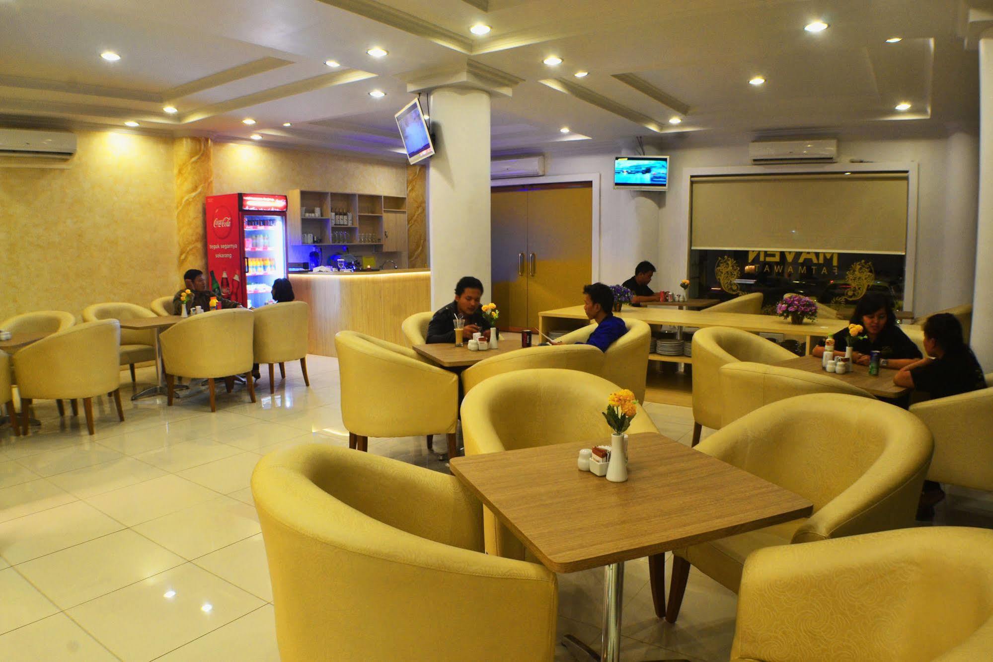 Maven Fatmawati Hotel Jakarta Kültér fotó