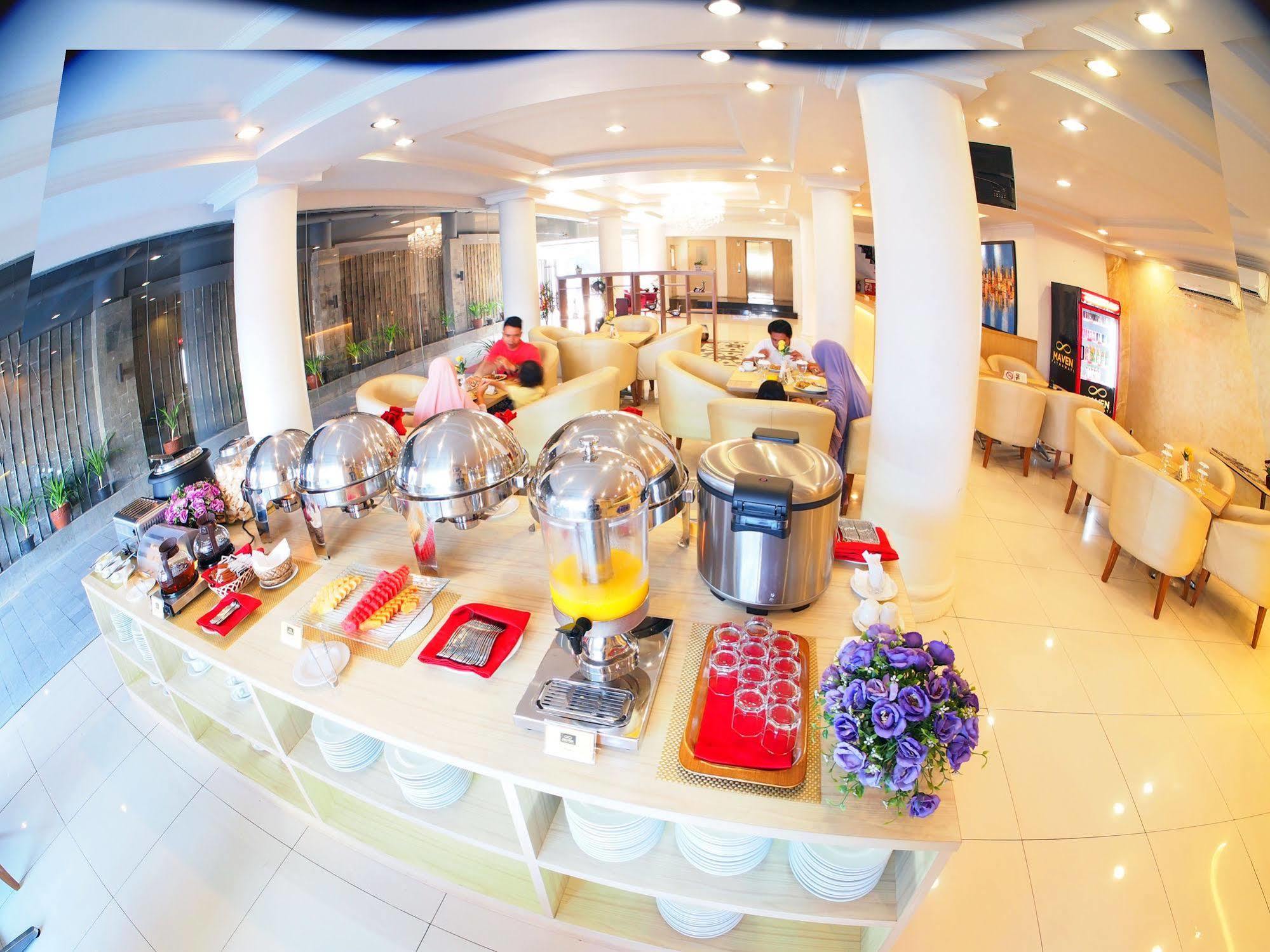 Maven Fatmawati Hotel Jakarta Kültér fotó