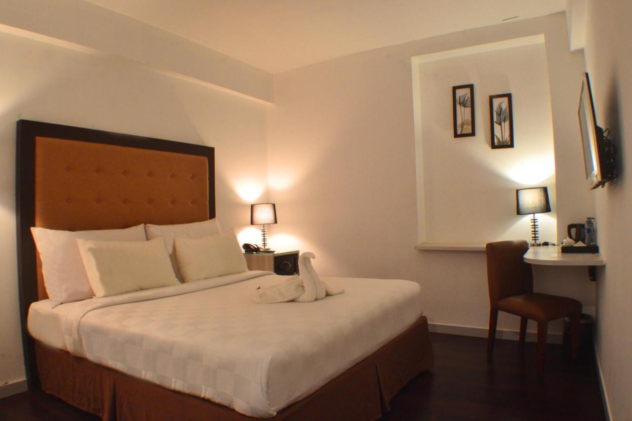 Maven Fatmawati Hotel Jakarta Kültér fotó
